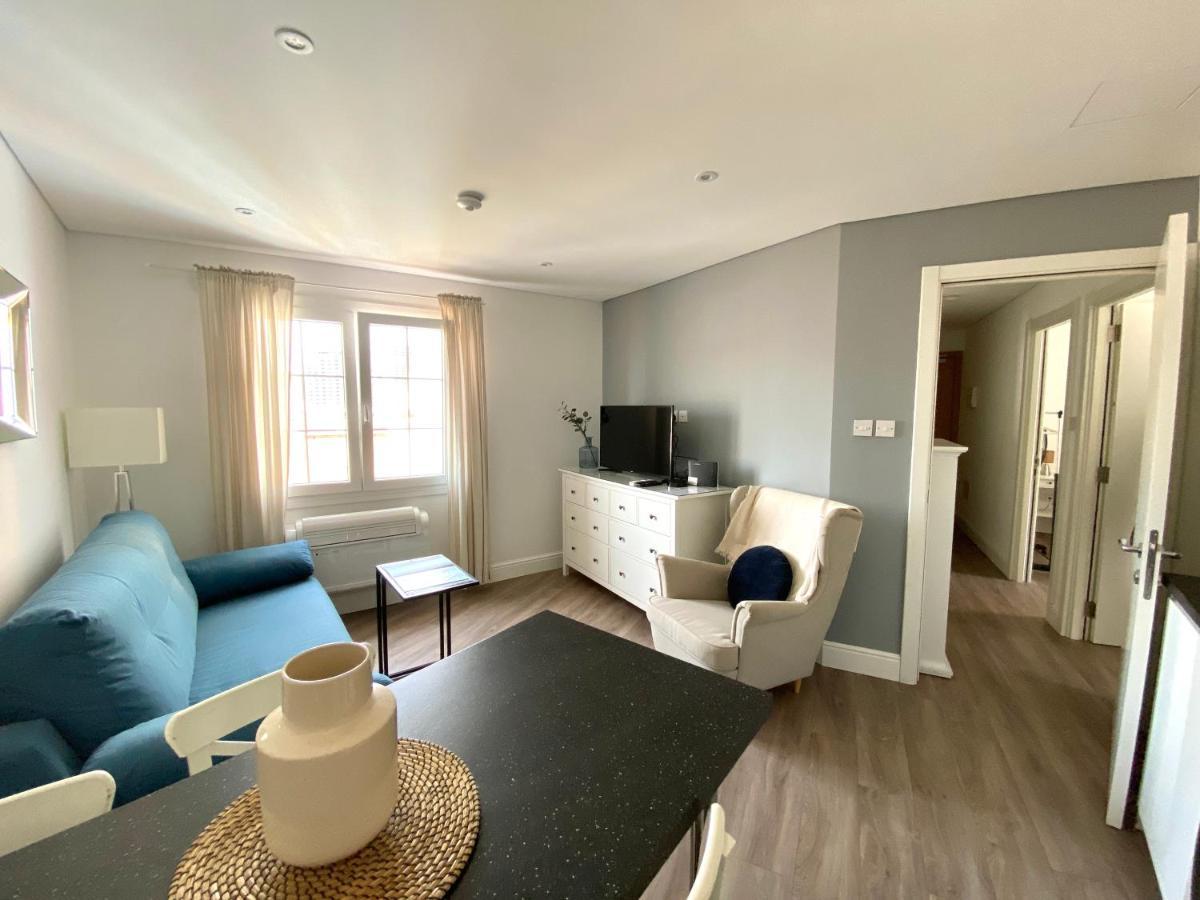 Deluxe City Centre Two Bedroom - Grand Central House Gibraltar Ngoại thất bức ảnh