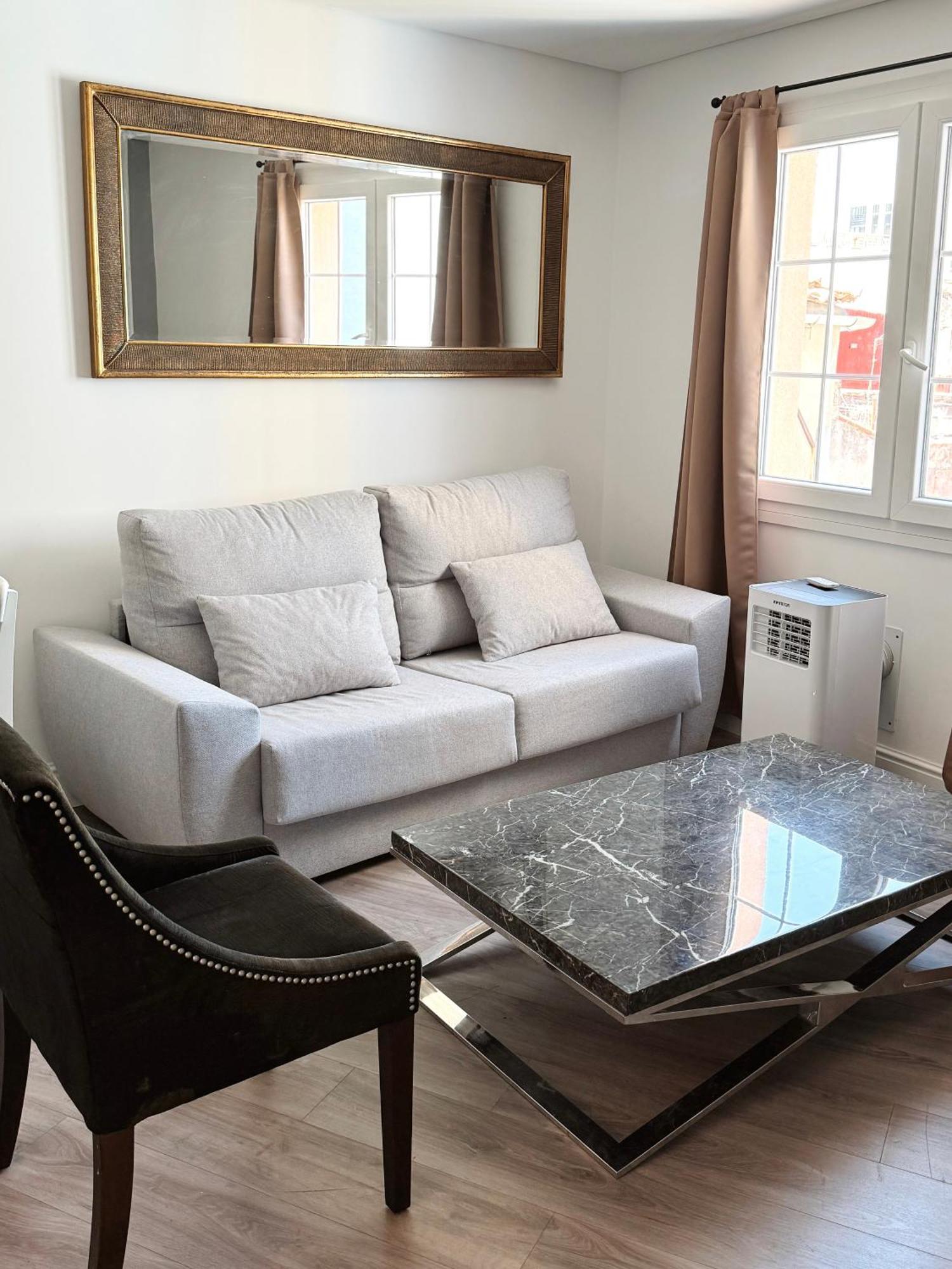 Deluxe City Centre Two Bedroom - Grand Central House Gibraltar Ngoại thất bức ảnh