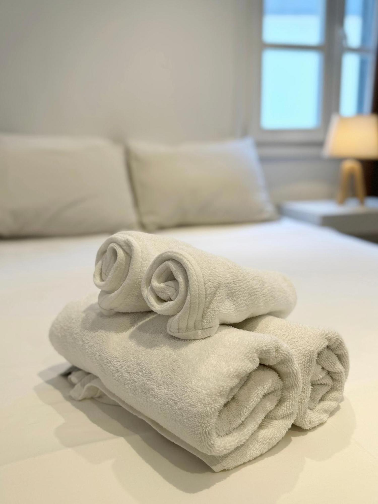 Deluxe City Centre Two Bedroom - Grand Central House Gibraltar Ngoại thất bức ảnh