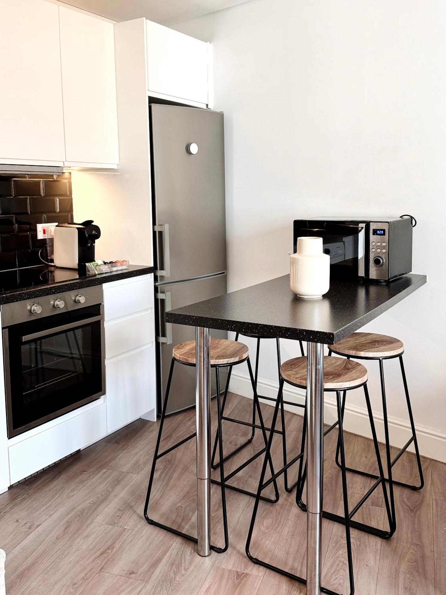 Deluxe City Centre Two Bedroom - Grand Central House Gibraltar Ngoại thất bức ảnh