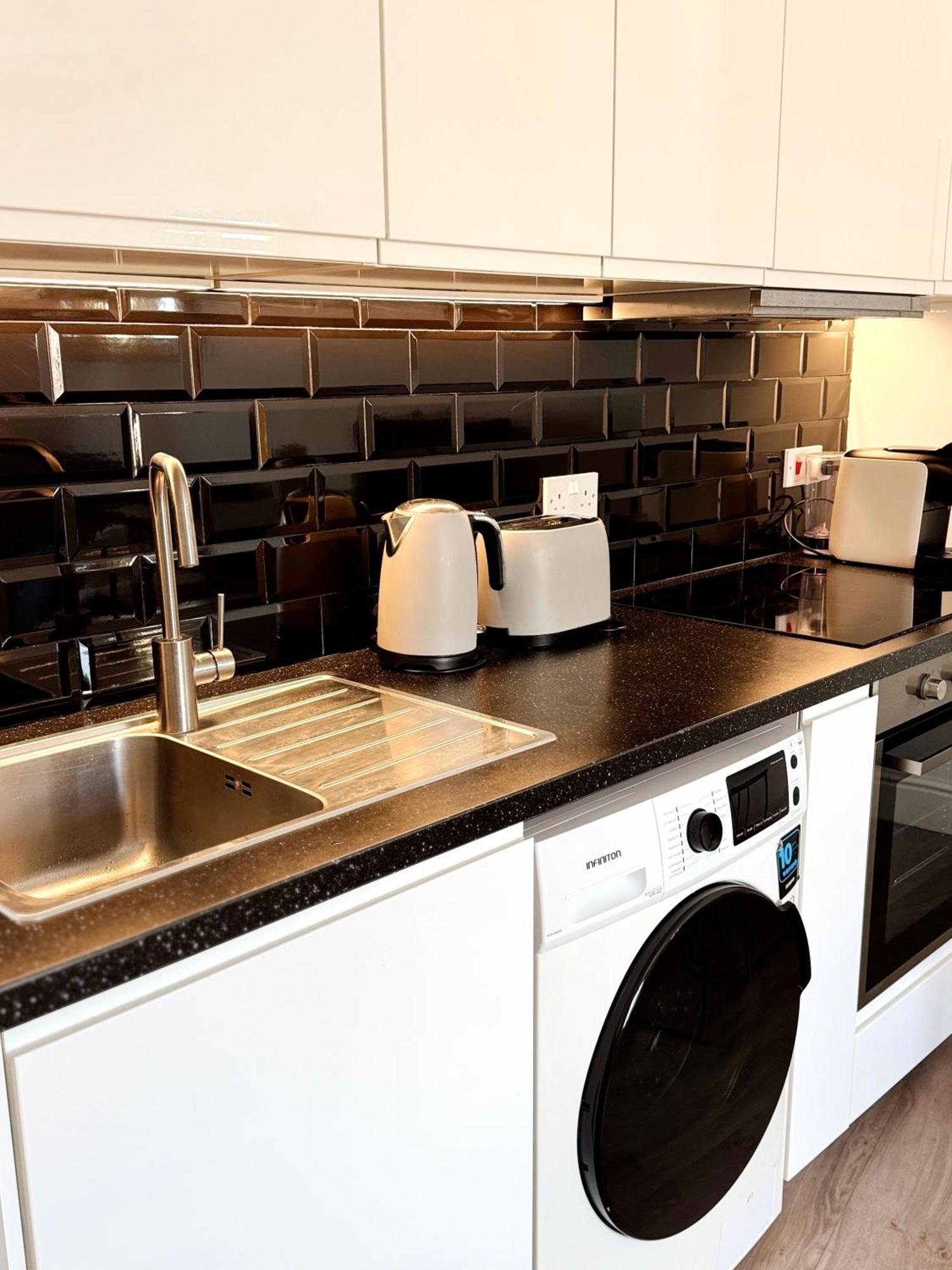 Deluxe City Centre Two Bedroom - Grand Central House Gibraltar Ngoại thất bức ảnh